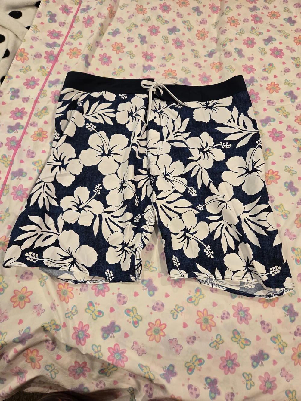 *Old Navy* Men's Navy Blue & White Floral Board Shorts